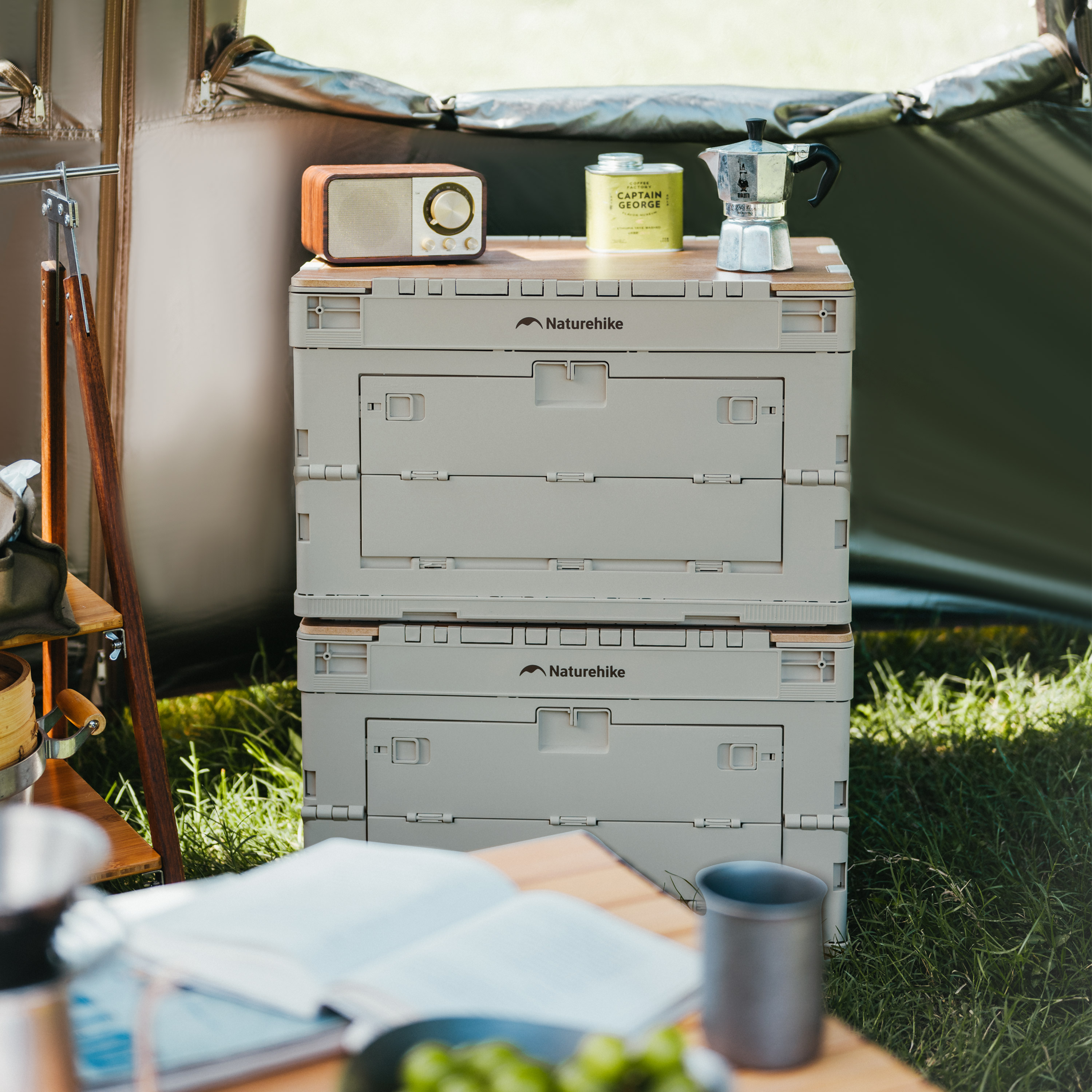 Naturehike skladovací box s deskou 52l - krémový